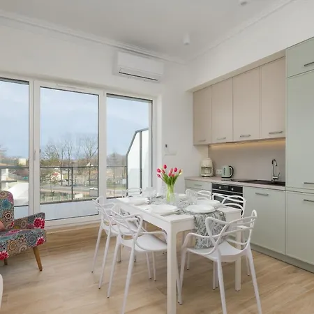 Luna Apartment *