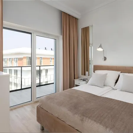 Luna Apartment *